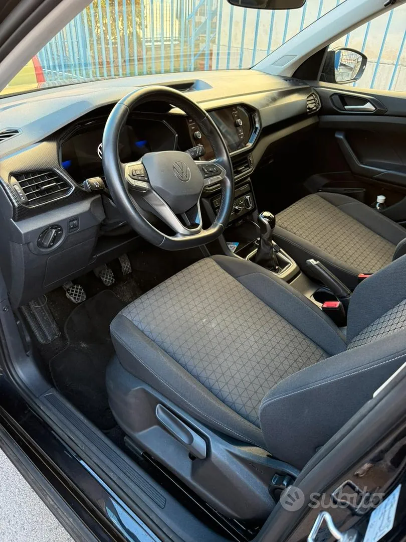 Volkswagen T-Cross 2023 photo 4