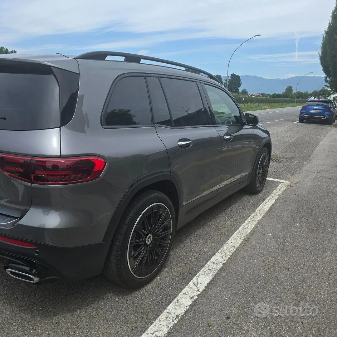 Mercedes-Benz Glb 2024 photo 3
