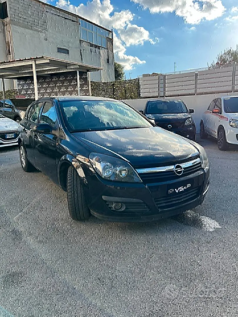 Opel Astra 2006 photo 2