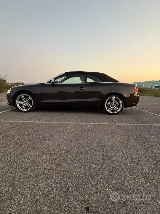 Audi A5 2012 photo 3