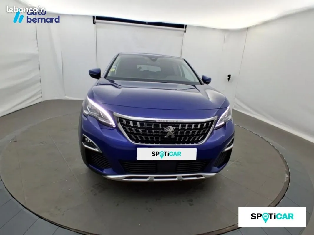 Peugeot 3008 2020 photo 2