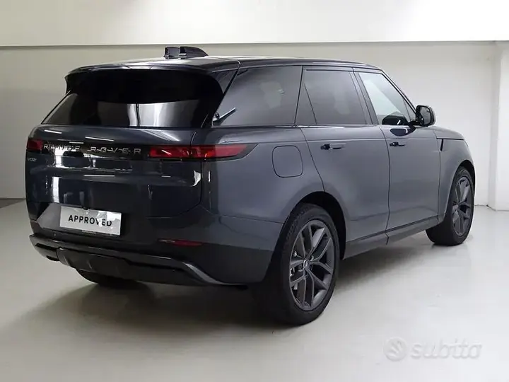 Land Rover Range Rover Sport 2024 photo 2