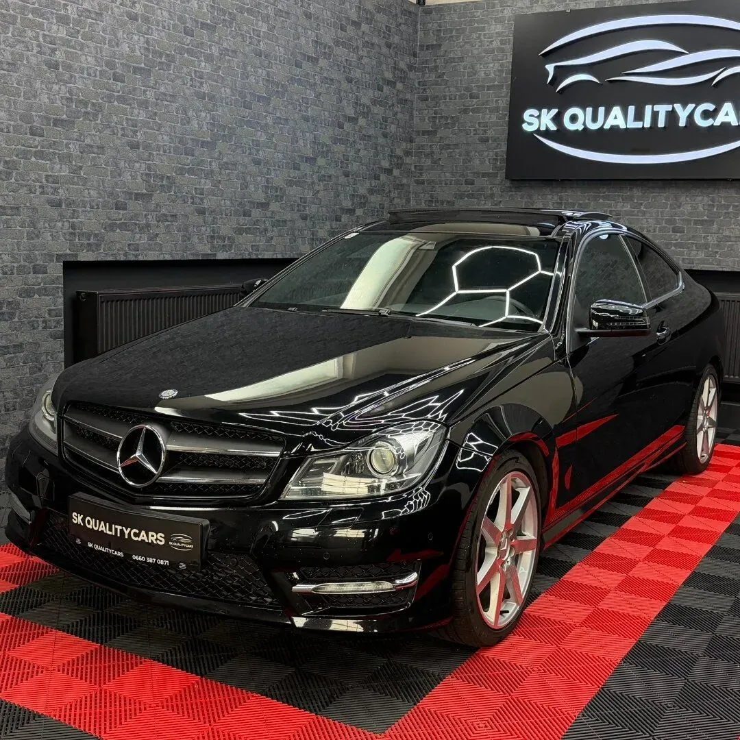 Mercedes-Benz C-Class 2011 photo 3