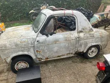 Piaggio Vespa 400