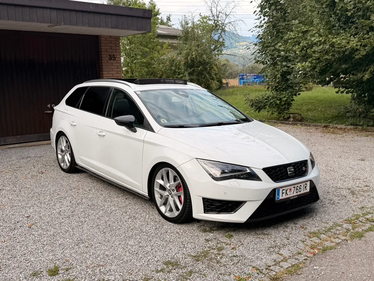 Seat Leon 2015 photo 3