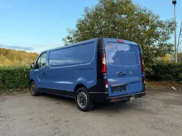 Opel Vivaro 2016 photo 3
