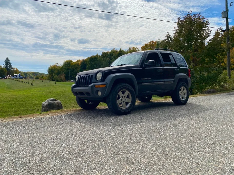 Jeep Liberty 2002 photo 3