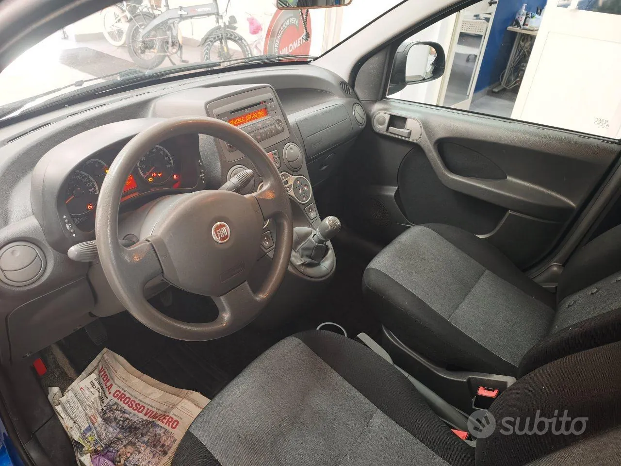 Fiat Panda 2010 photo 2