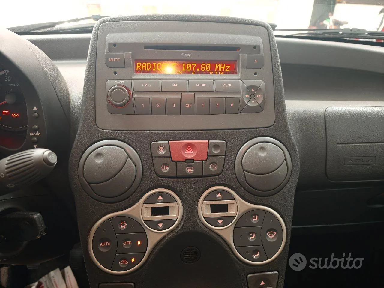 Fiat Panda 2010 photo 3