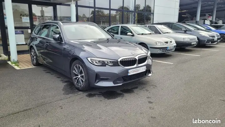 BMW Série 3 2021 photo 3