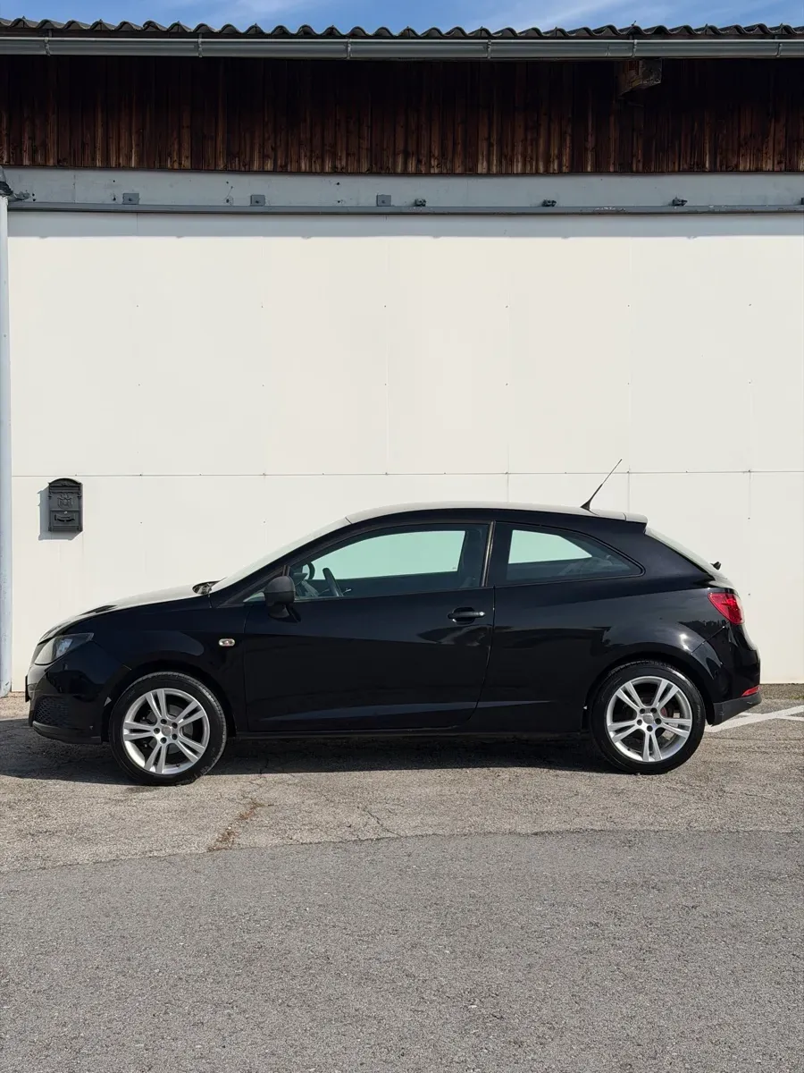 Seat Ibiza 2008 photo 3