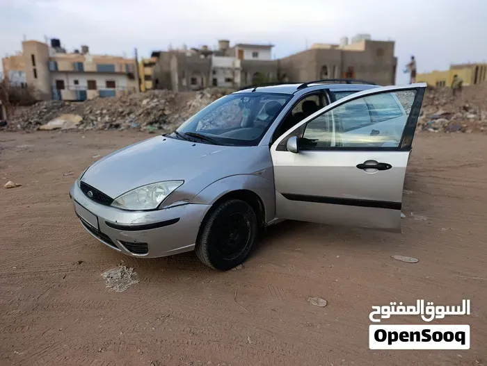 Ford Focus 2003 photo 2