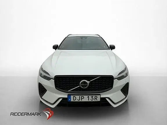 Volvo Xc60 2025 photo 2