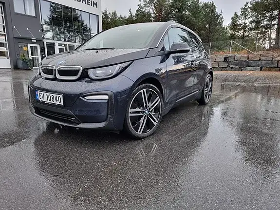 BMW I3