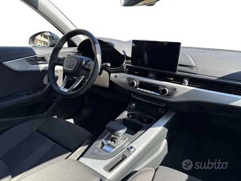 Audi A4 2025 photo 3