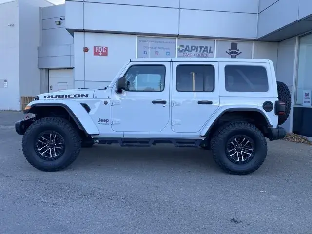 Jeep Wrangler 2025 photo 2