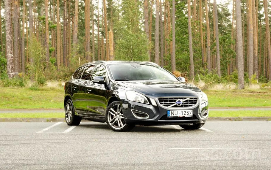 Volvo V60 2013 photo 2