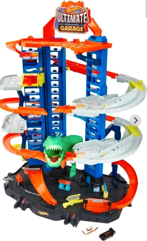 Hot Wheels Ultimate Garage Set