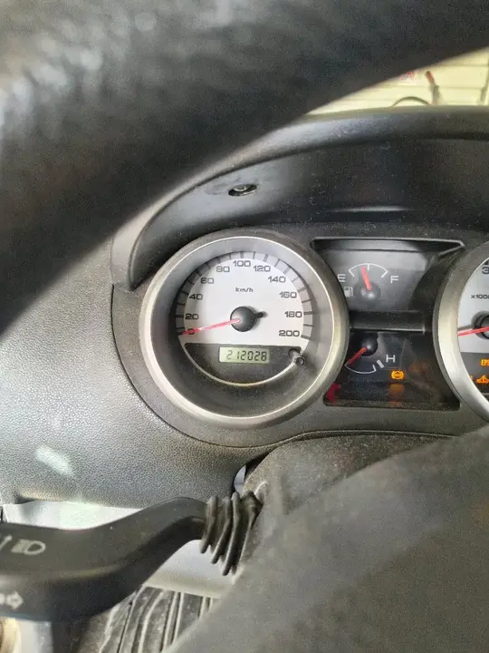 Suzuki Ignis 2005 photo 3