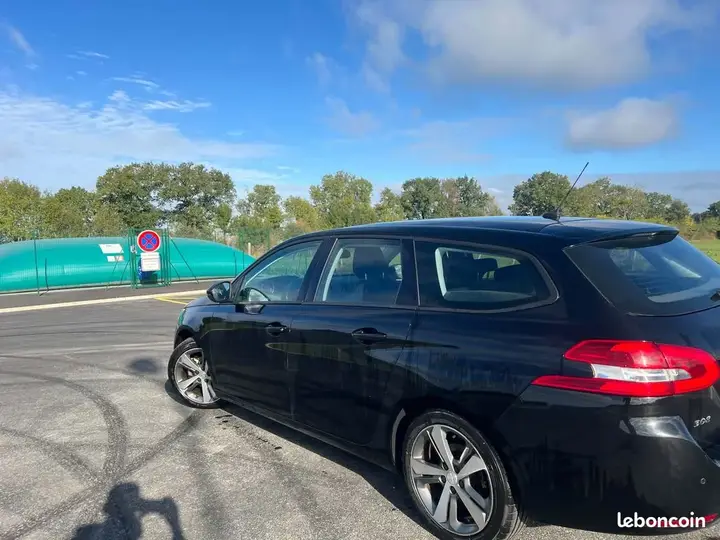 Peugeot 308 2016 photo 2