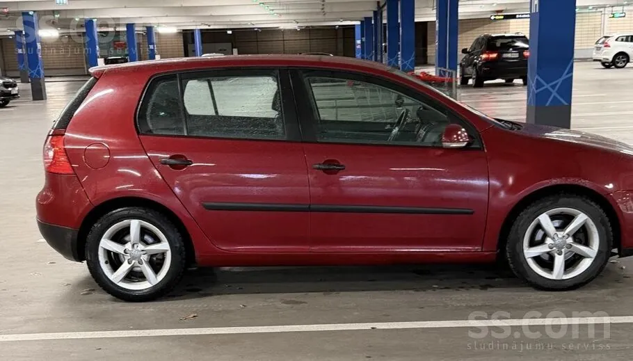 Volkswagen Golf 2004 photo 3