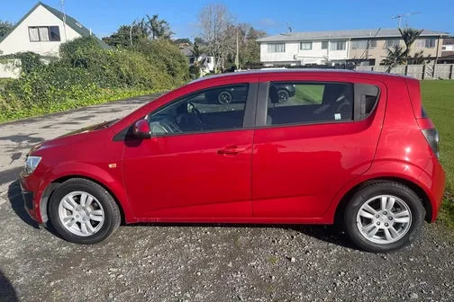 Holden Barina