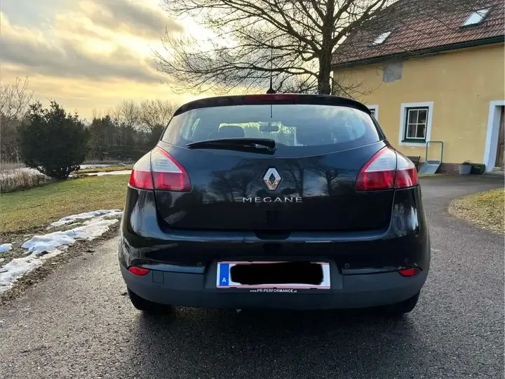 Renault Megane 2012 photo 3