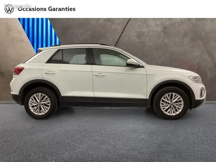 Volkswagen T-Roc 2023 photo 5