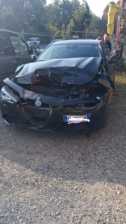 Alfa Romeo Giulia 2017 photo 3