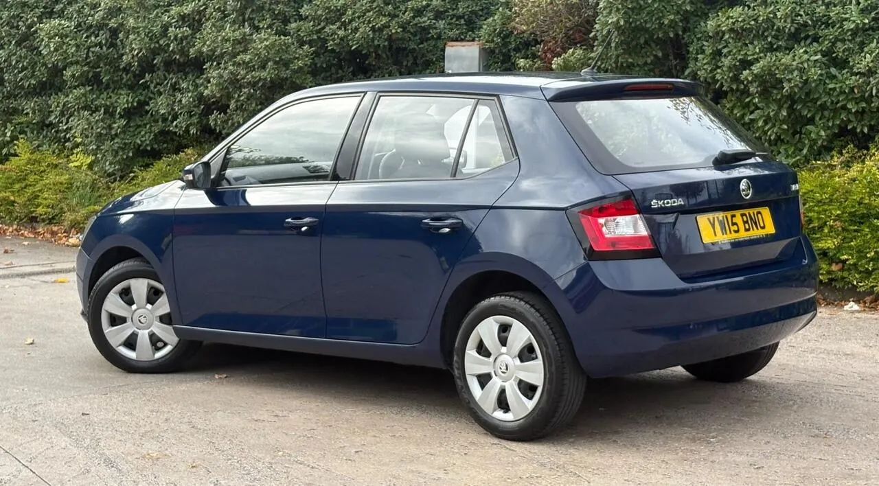 Skoda Fabia 2015 photo 5