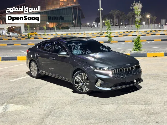 Kia Cadenza