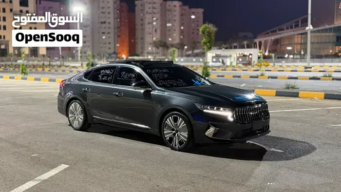Kia Cadenza 2022 photo 2