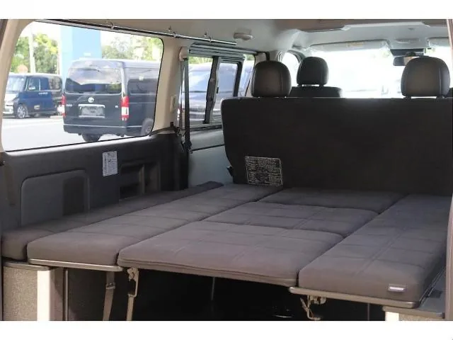 Toyota Hiace 2018 photo 4