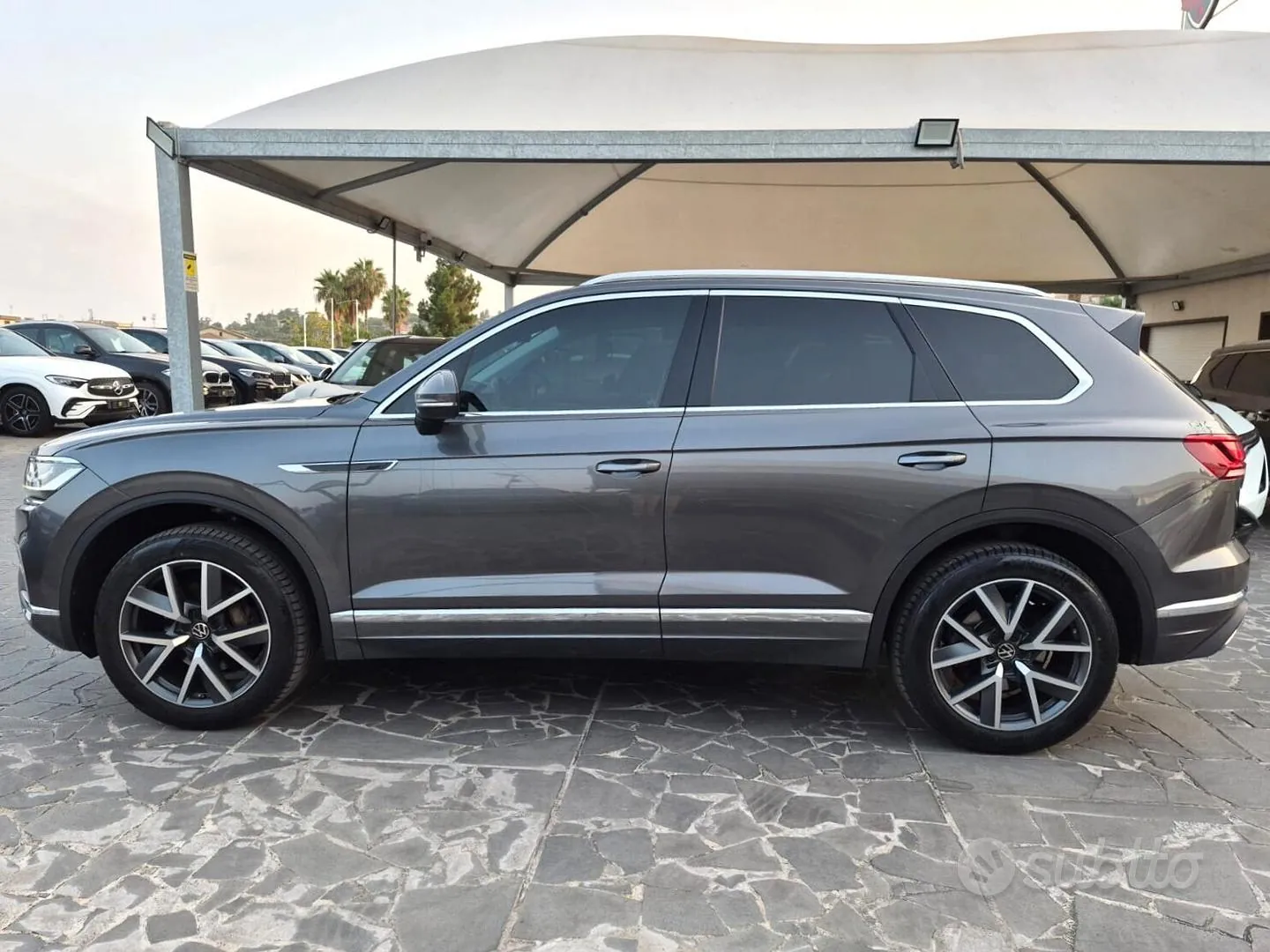 Volkswagen Touareg 2023 photo 5