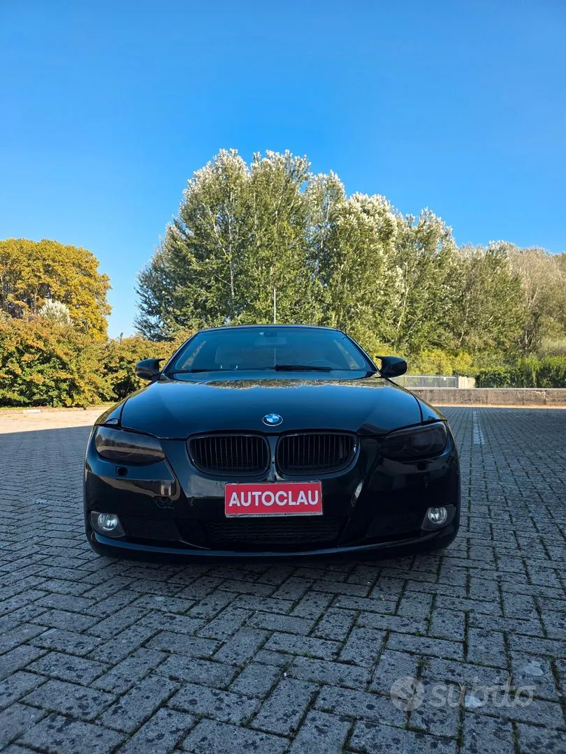 BMW 320D 2010 photo 3