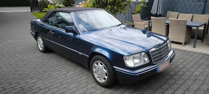 Mercedes-Benz E 200 Cabrio