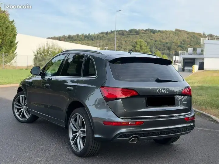 Audi Q5 2016 photo 2