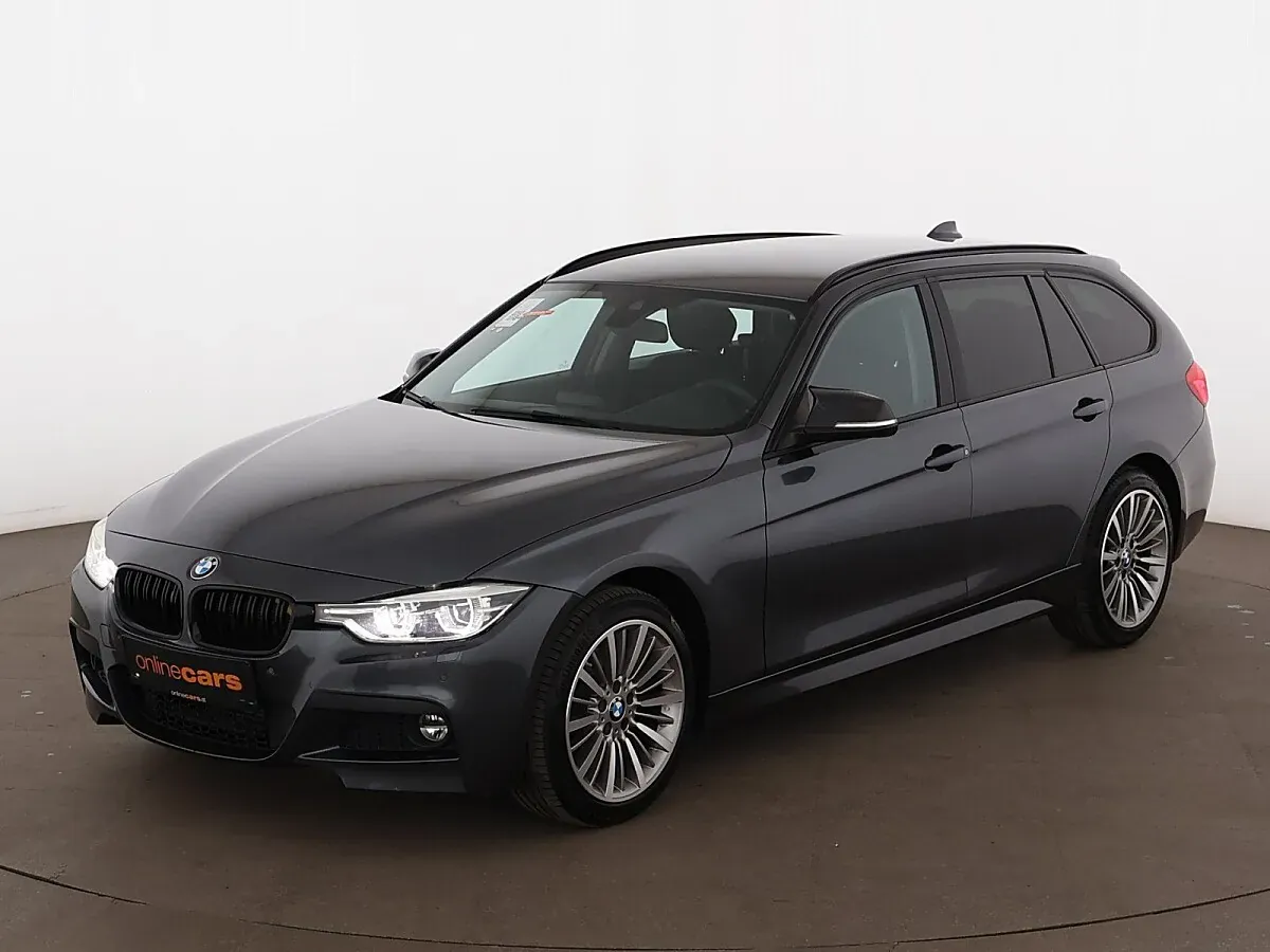 BMW 3 Series 2019 photo 2