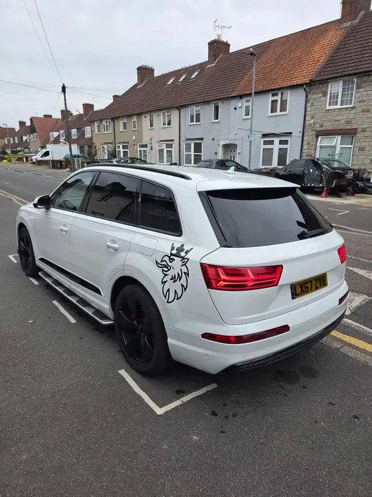 Audi Q7 2017 photo 3