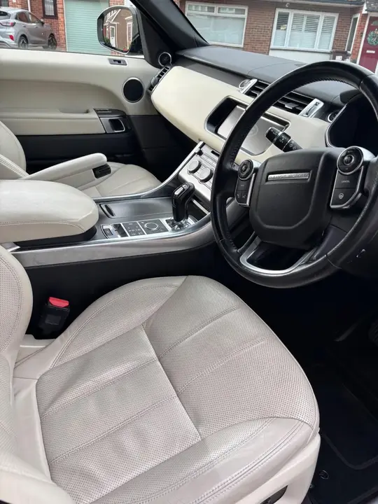 Land Rover Range Rover Sport 2017 photo 5