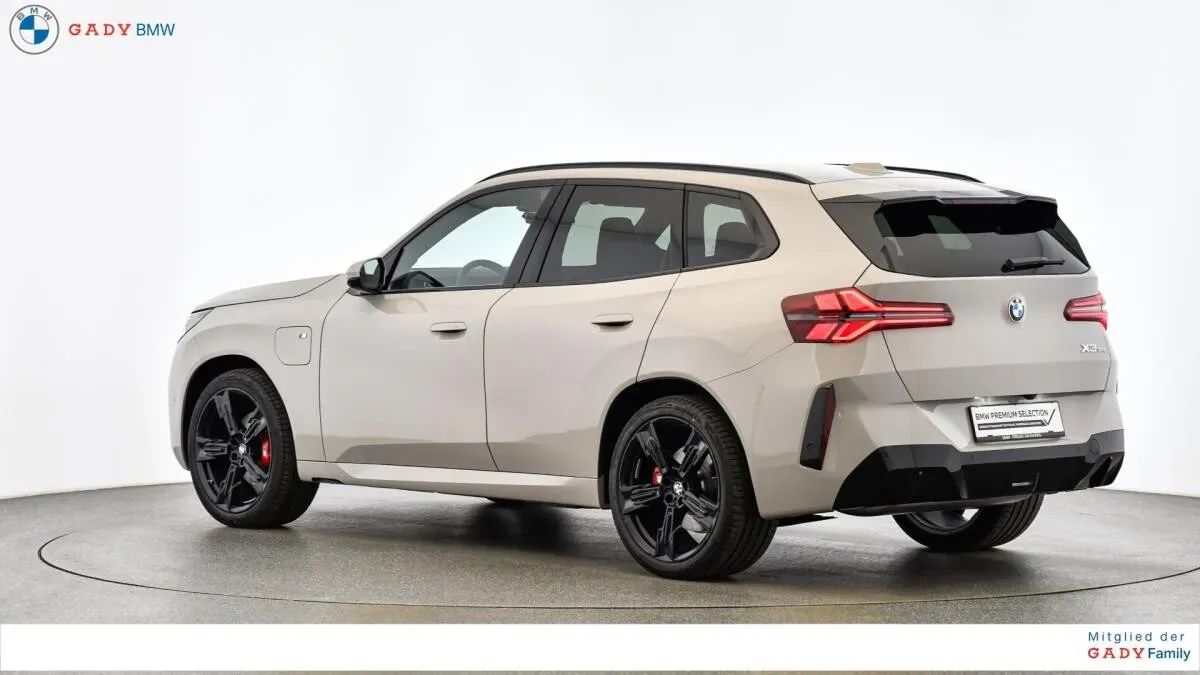 BMW X3 2025 photo 2