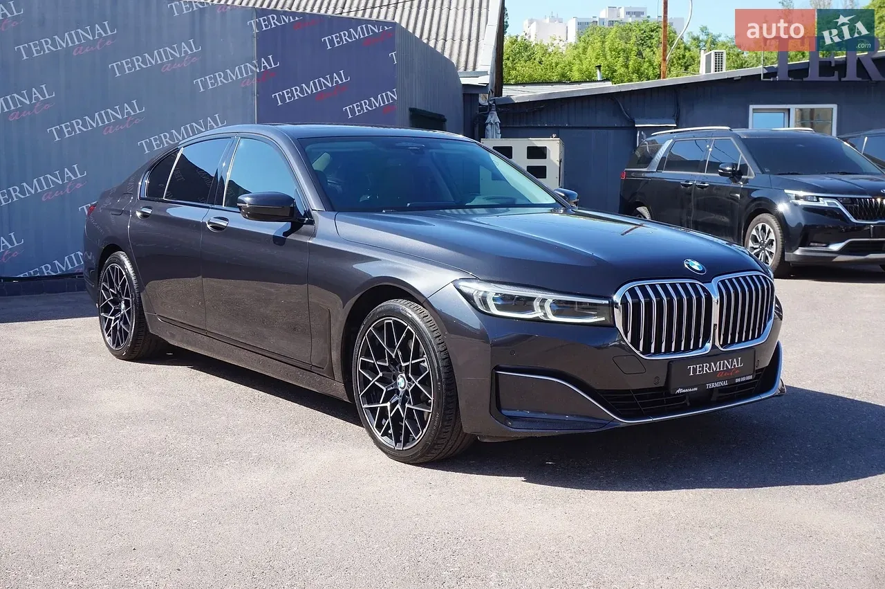BMW 7 Series 2019 photo 4