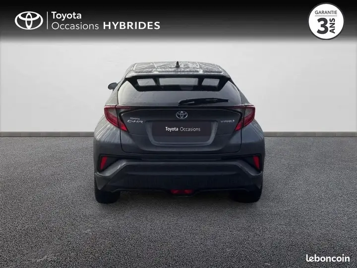 Toyota C-Hr 2020 photo 4