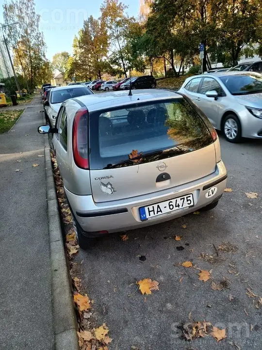 Opel Corsa 2004 photo 2
