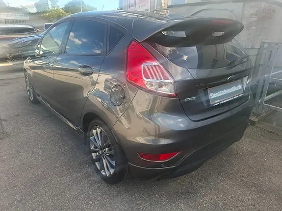 Ford Fiesta 2017 photo 4