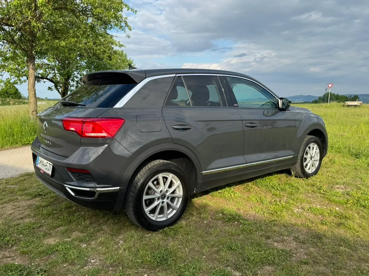 Volkswagen T-Roc 2020 photo 3