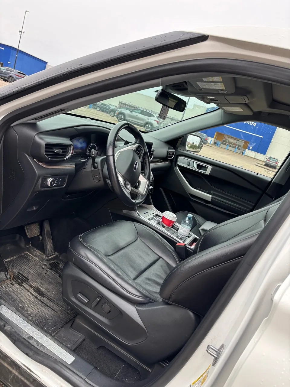 Ford Explorer 2021 photo 4