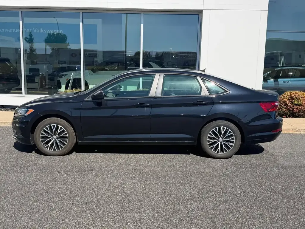 Volkswagen Jetta 2021 photo 2