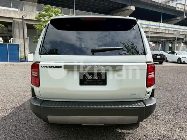 Toyota Land Cruiser 2026 photo 3