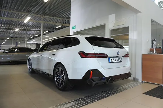 BMW 530E 2025 photo 4